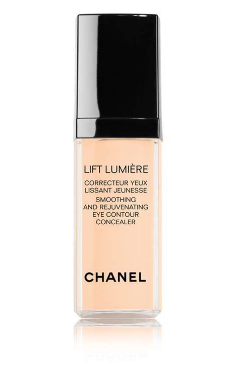 chanel lift lumière smoothing foundation won